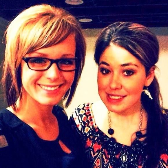 Meet your Posher, Jessica - Picture 1 of 1